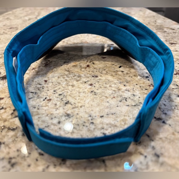 Costa Del Mar Visor - Men’s - Picture 6 of 6